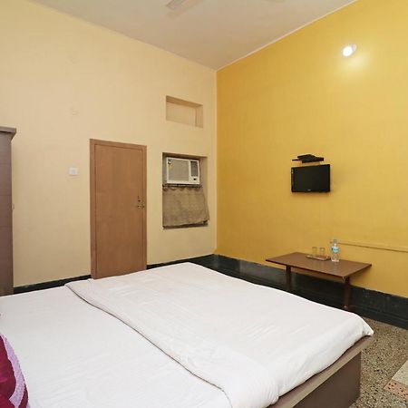 Spot On 39527 Hotel Saraogi Spot Gaya Exterior foto