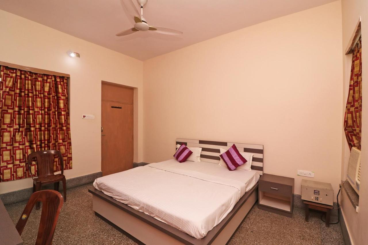 Spot On 39527 Hotel Saraogi Spot Gaya Exterior foto
